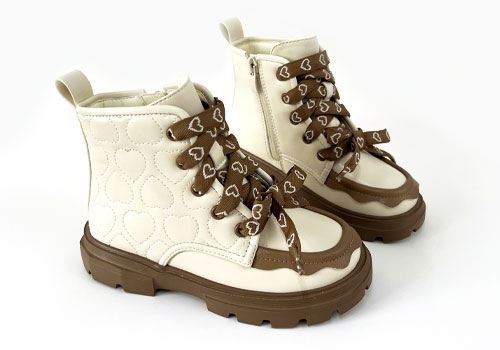 Design Awards Winner - ZHE JIANG SEMIR GARMENT CO.,LTD - Puff Fashion Boots