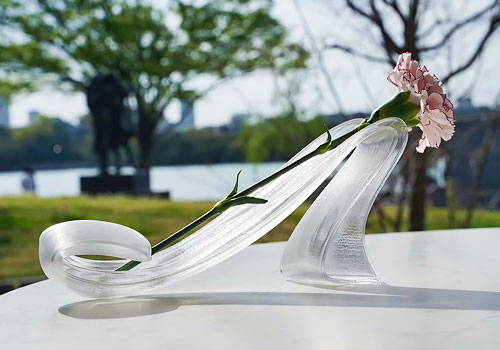 Design Awards Winner - Uchida Space Design Studio, Inc. - KYUKA flower vase