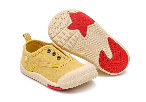 Design Awards Winner - ZHEJIANG JOYOU SHOES CO.,LIMITED - Kids Steady Step Star Outsole
