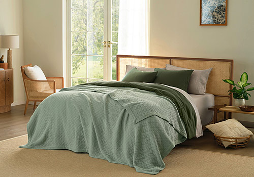 Design Awards Winner - Shanghai Xubai Technology Co., LTD - 8-Layer 100% Cotton Muslin Blanket