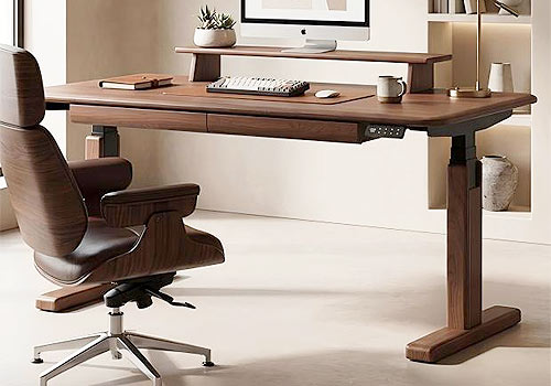 Design Awards Winner - Fan Chen Xinghe - Q550 Smart Electric Height Adjustable Computer Desk